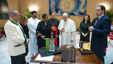 Мусульмане наградили папу римского за «укрепление человеческого братства»