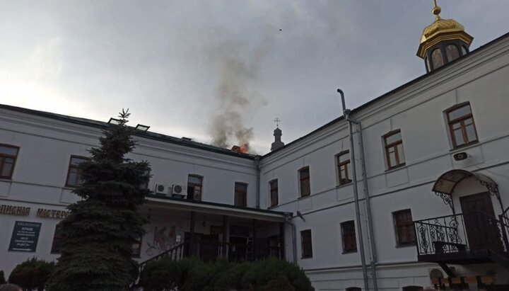 Пожежа на території Києво-Печерської лаври. Фото: dsns.gov.ua