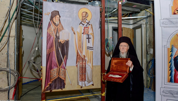 Икона с патриархом Варфоломеем и святителем Николаем в Николаевском храме Нью-Йорка. Фото: goarch.org