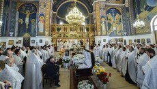 У Криму відспівали главу Джанкойської єпархії УПЦ митрополита Аліпія