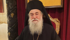 Zakynthos believers consider removal of 14 priests a 
