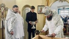 Архиепископ Боголеп освятил Свято-Михайловский храм УПЦ в Водяном