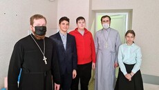 Священики відвідали у лікарні постраждалих під час вибуху в Серпухові