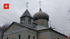 Громада УПЦ у Сніткові просить допомогти захистити храм від захоплення ПЦУ