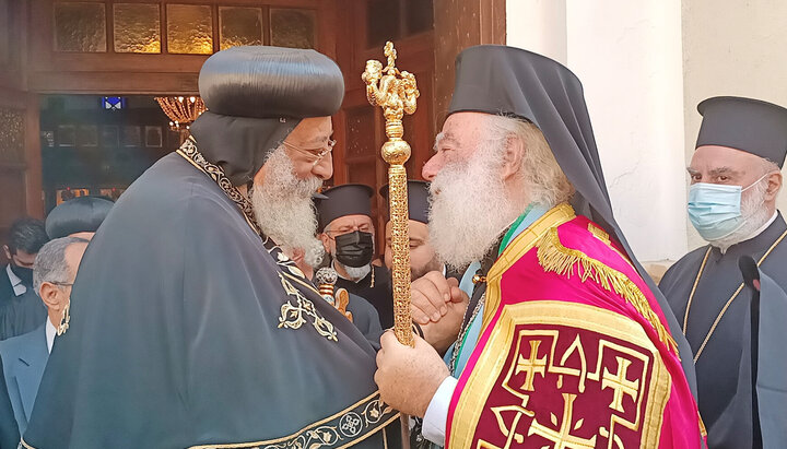 Патриархи Тавардос и Феодор. Фото: orthodoxtimes.com