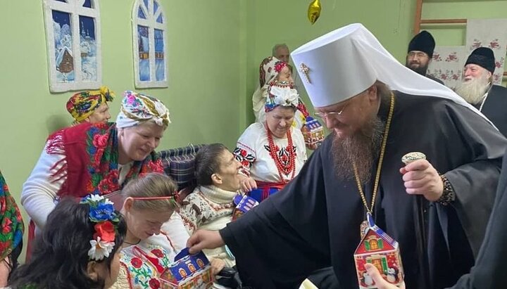 Metropolitan Theodosy of Cherkasy and Kaniv visited the “Perspektiva” Centre for Rehabilitation of People with Disabilities. Photo: news.church.ua