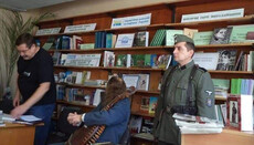 У Львівській області «нацист» і бандурист презентували книгу про есесівців