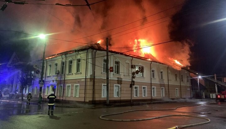 Епархия просит помощи в восстановлении пострадавшего здания. Фото: zhytomyr-eparchy.org