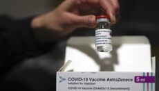 Во Франции суд признал смерть в результате COVID-вакцинации самоубийством