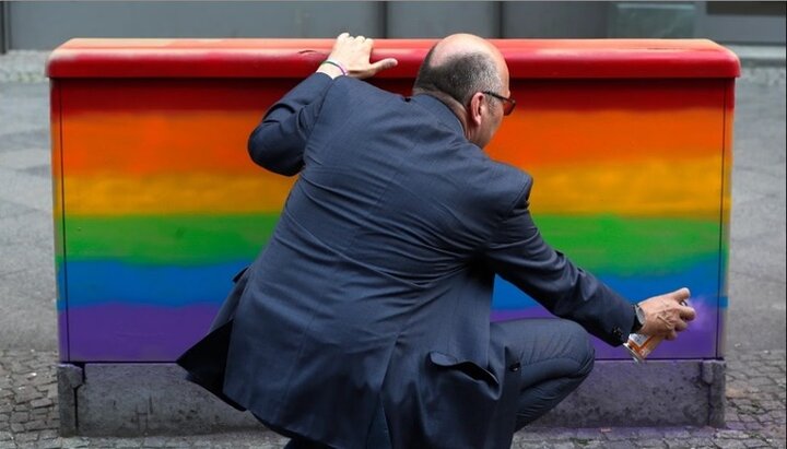 Представники Католицької церкви в Німеччині оголосили себе ЛГБТ-персонами