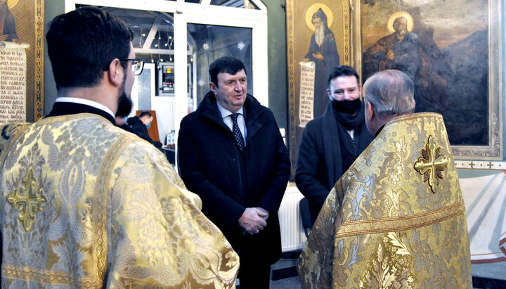 Prayer service at the Ilyinsky Church in Kyiv with the participation of the Ambassador of Serbia. Photo: news.church.ua