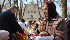 Razumkov Centre: 70% of Ukrainians consider themselves believers