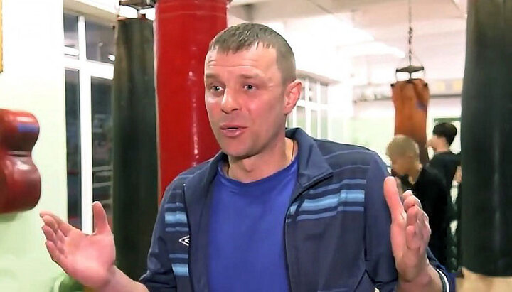 Тренер з боксу Іван Яструб уже втомився виправдовуватися. Фото: скріншот Facebook/Павло Гула