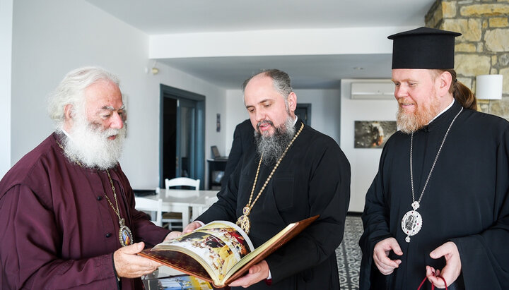 Патриарх Феодор, Сергей Думенко, Иван Зоря. Фото: pomisna.info