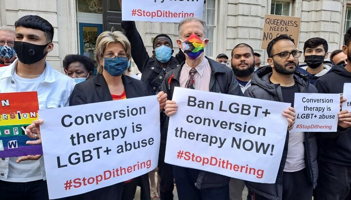 Христианские лидеры Британии против запрета на лечение ЛГБТ-персон