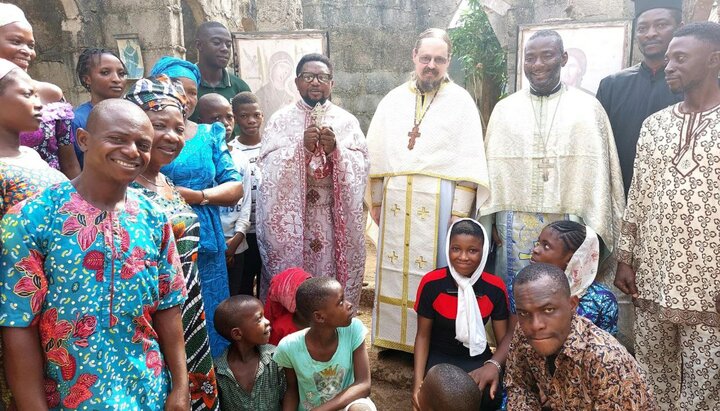 Клирики РПЦ в Нигерии. Фото: t.me/s/exarchleonid