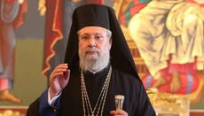Глава Кипрской Церкви отменит решение о запрете непривитых священников