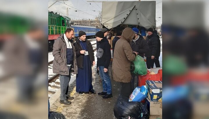 В Харьковскую и Житомирскую епархии прибыла гумпомощь от Румынской Церкви