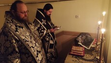 В Северодонецке митрополит совершил литургию в подвале храма
