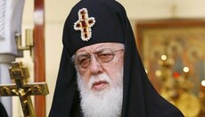 Патриарх Грузии призвал верующих к одновременной молитве за мир в Украине