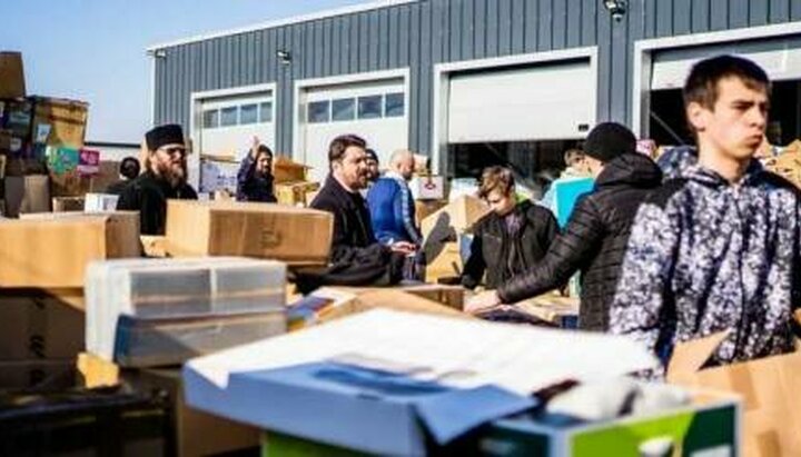 Румынские семинаристы помогают беженцам из Украины. Фото: news.church.ua