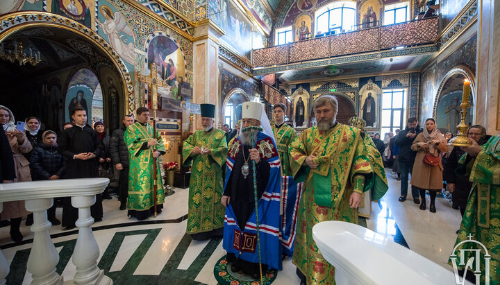 Блаженніший очолив літургію, молебень та хресний хід у київській Лаврі