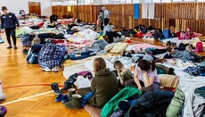 Премьер-министр Украины рассказал о господдержке вынужденных переселенцев