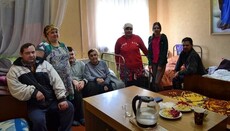 При храме Краснограда Харьковской епархии организовали приют для беженцев
