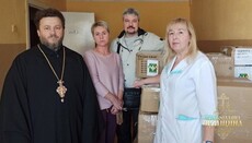 Вінницька та Сумська єпархії передали медикаменти для воїнів та нужденних