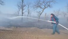 В Одеській області ченці Успенського монастиря загасили пожежу