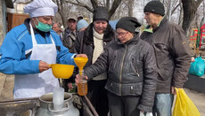 В Одеській єпархії УПЦ розповіли, де щодня годують нужденних