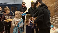 Студенты Харьковской семинарии помогают пострадавшим от боевых действий
