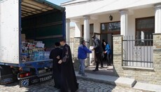 Румунська Православна Церква зібрала 2,5 тонни гумдопомоги для України