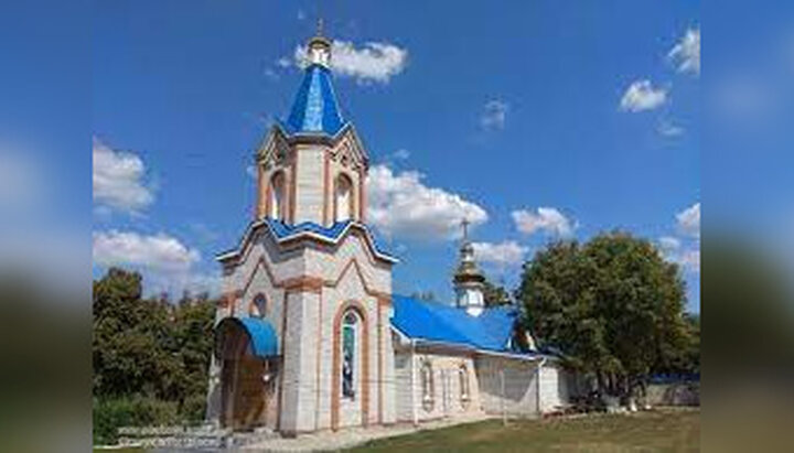 Покровский храм в селе Аджамка. Фото: shukach.com