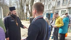 В Харькове митрополит Онуфрий передал помощь жителям города