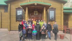 Студенти Полтавської семінарії допомагають біженцям Покровська й Маріуполя
