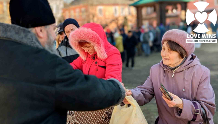 БФ «Фавор» та «Миряни» розпочали всеукраїнську програму допомоги біженцям