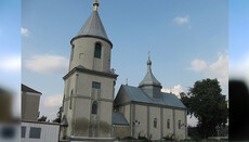 В Хмельницкой епархии храм УПЦ перевели в ПЦУ, несмотря на протесты общины