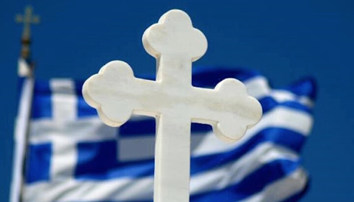 Greek priests speak out against legalisation of same-sex marriage