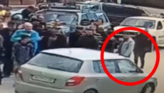 Провокация активиста ПЦУ против священника УПЦ в Ясине попала на видео