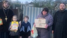 Клирики Нежинской епархии доставили продукты многодетным семьям