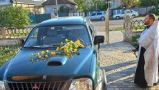Парафіяни Мукачівської єпархії УПЦ купили позашляховик для ЗСУ
