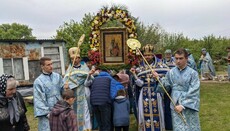 В Нежинской епархии прошел крестный ход в честь Любечской иконы Богородицы