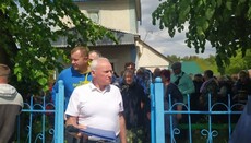 Συγκρούσεις γύρω από ναούς UOC οργανώνονται από το «Svoboda»