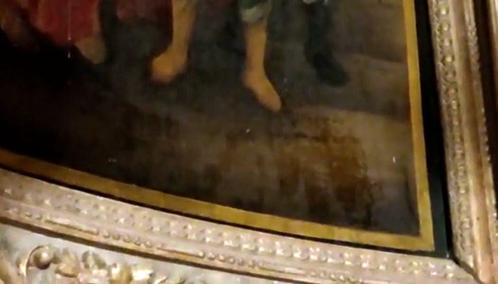 Мироточение икон в иерусалимском храме зафиксировали в ночь на 24 мая. Фото: скриншот видео facebook-страницы Православная Церковь