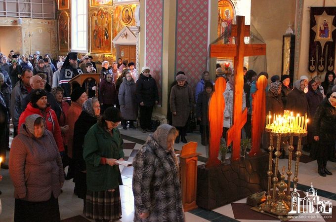 Во всех епархиях УПЦ совершили чтение первой части покаянного канона Андрея Критского (ФОТО)