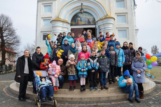 Напередодні Великого посту храм в Острозі зустрівся з сім'ями з «особливими» дітьми