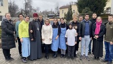 В Днепре при Владимирском храме организовали питание для военных и беженцев