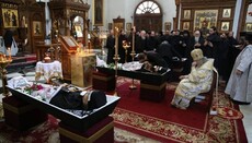 În Lavra Sveatogorsk au fost înmormântați călugării uciși de bombardamente