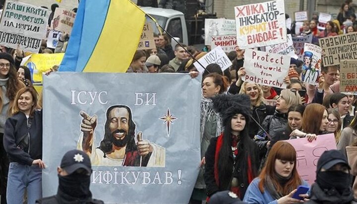 Украина не ратифицировала Стамбцльскую конвенцию больше 10 лет. Фото: Picture-alliance/Zuma/S. Glovny